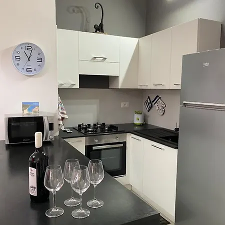 - Casa Del Mirto